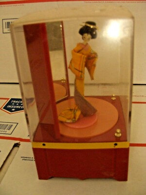 LADY MATE , Music Box Plays 