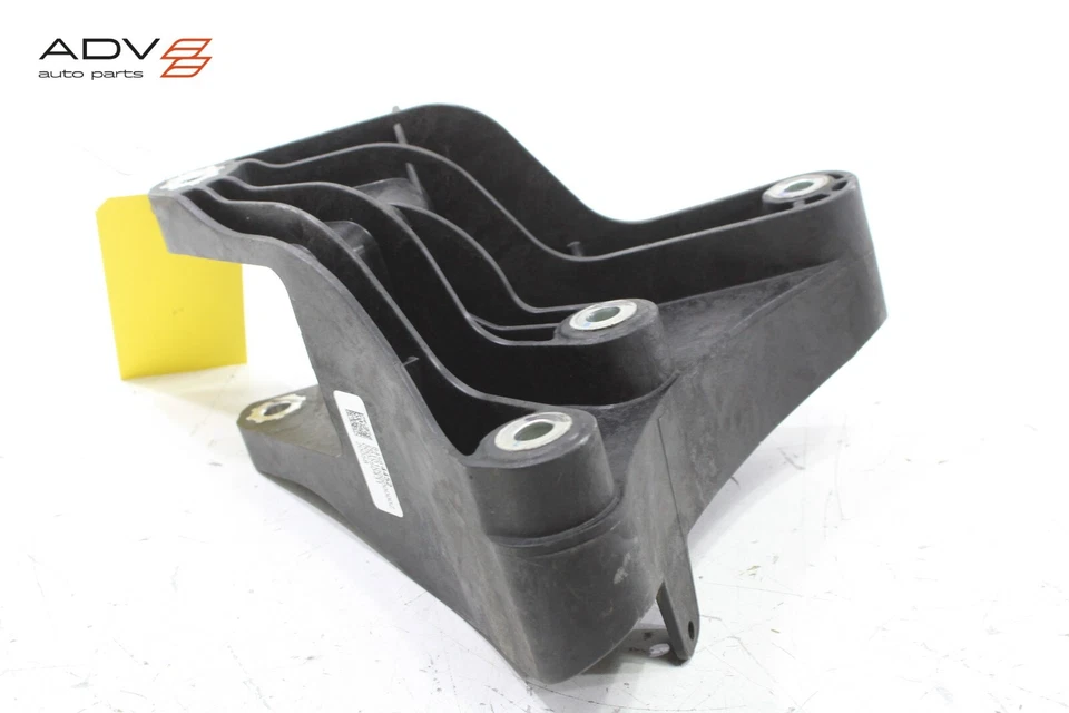 2020 - 2023 GMC ACADIA FWD AUTOMATIC TRANSMISSION MOUNT BRACKET SUPPORT OEM - Image 4 of 4