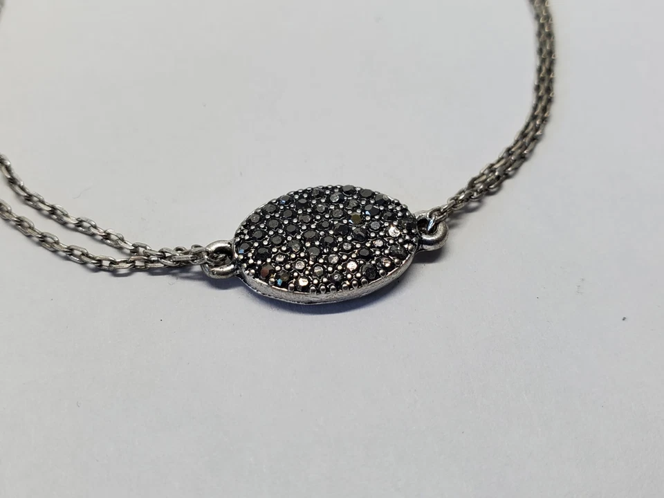 Pulsera reversible de doble cadena con estrás gris tono plata Lucky Brand Foto 2 de 4