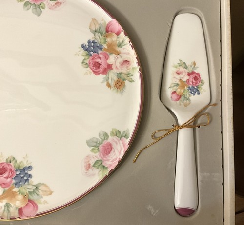 Mikasa Rosemead Cake Plate Platter 11 3/4” Sandwich Tray 13”x6” Bone China Box - Picture 6 of 22