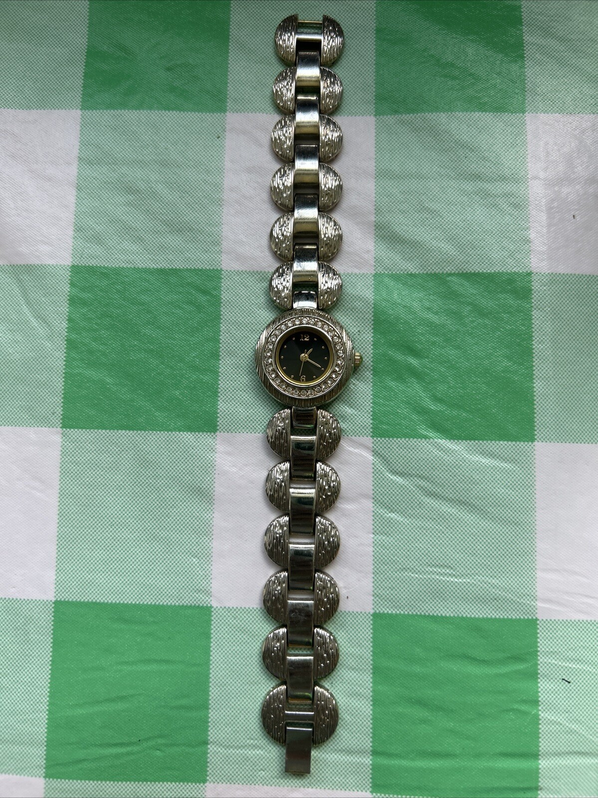 Picture 2 of 6