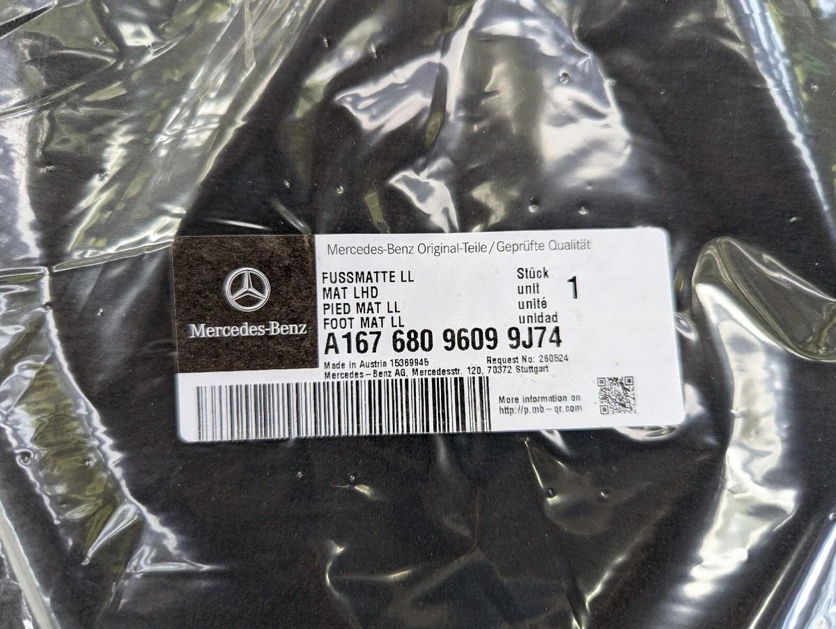 A16768096099J74 Four Floor Mat Set Mercedes-Benz Original GLE V167