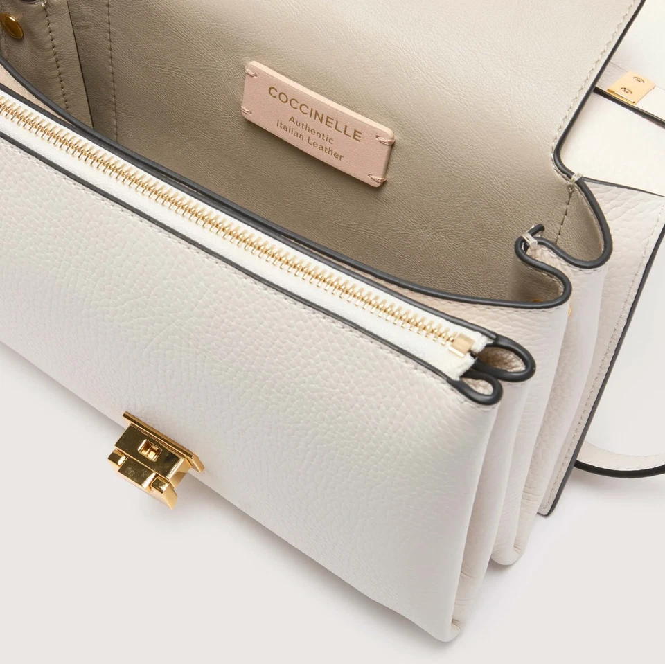 Bandolera Coccinelle de cuero blanco - nunca usada Foto 4 de 4