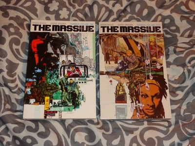 The Massive Omnibus Vol. 1 & Vol. 2 - Dark Horse Comics - 2019