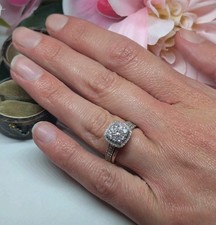 18ct 1ct Total Diamond Bridal Set. £3250 Ernest Jones 2 Diamond Ring Set