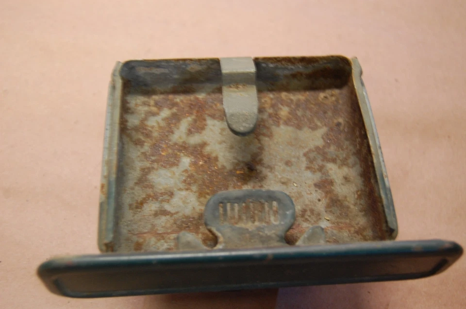 1967- 72 Chevy Truck C10 C20 C30 Blazer Ashtray Pickup Ash GMC carryall suburban - Image 2 of 4