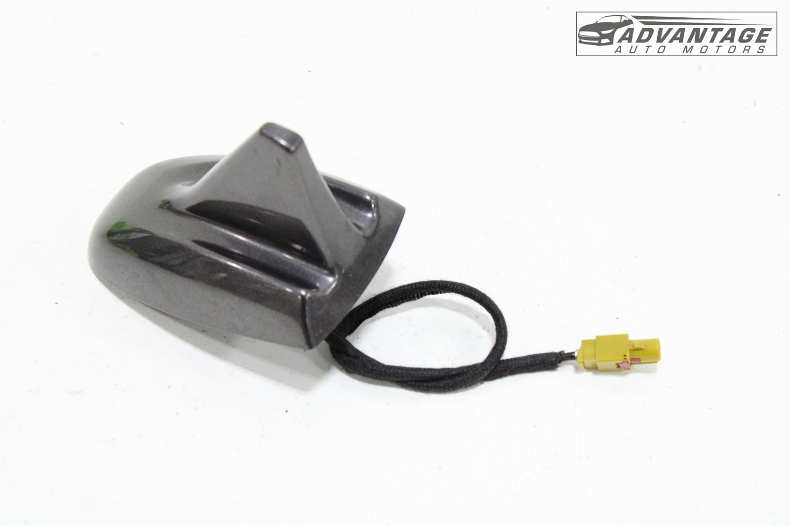 2014-2017 MASERATI QUATTROPORTE M156 ROOF EXTERIOR AM FM SHARK FIN ANTENNA OEM