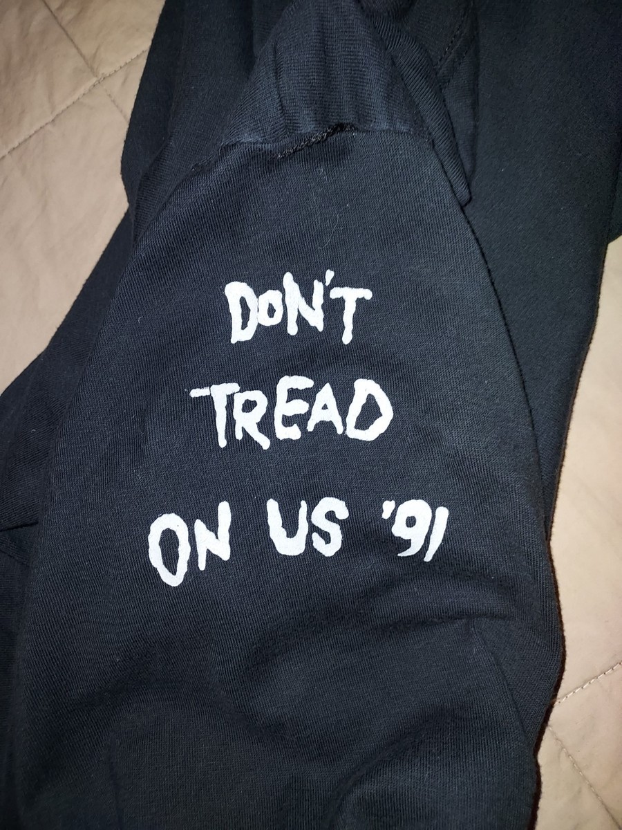 VTG 1991 METALLICA BLACK ALBUM SNAKE LONG SLEEVE T SHIRT LARGE