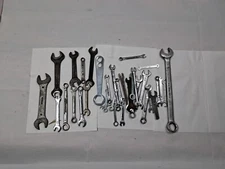 Huge Lot of 35 Vintage  Wrenches Standard & Metric Mixed Brands Os102 2