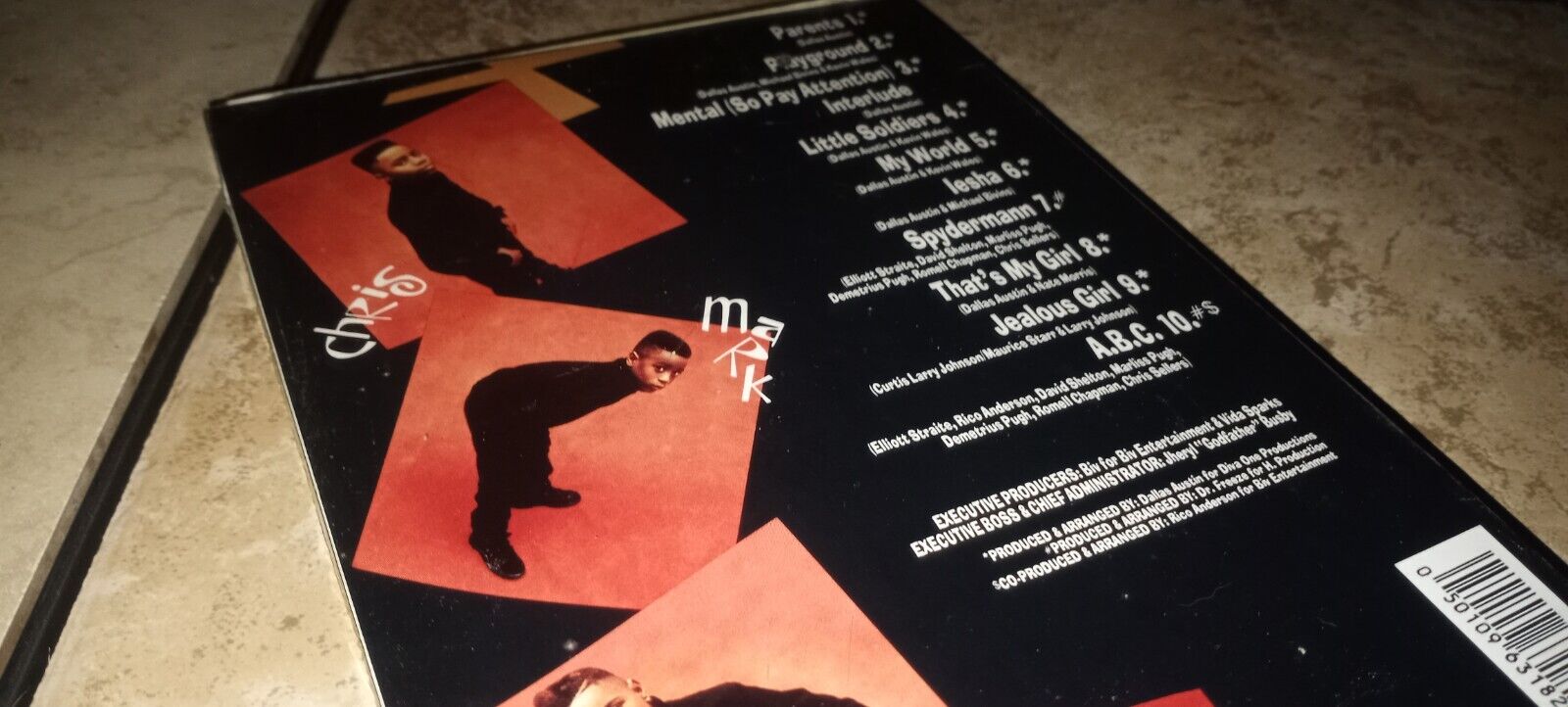 Picture 2 of 3