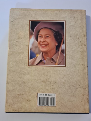 Her Majesty The Queen by Hugh Mongomery-Massingberd Queen Elizabeth Royal Family - Picture 2 of 7