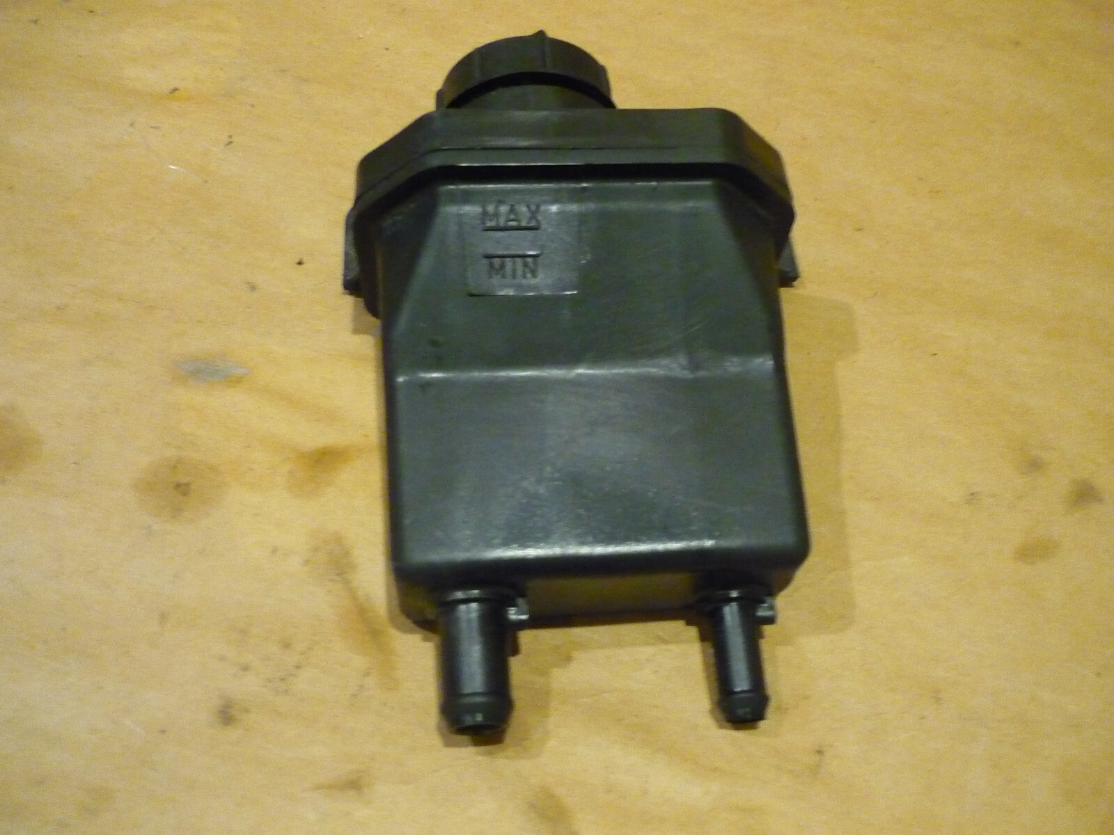 Ferrari 458,599,612,California,F12 - Power Steering Fluid Resevoir - P/N 233605