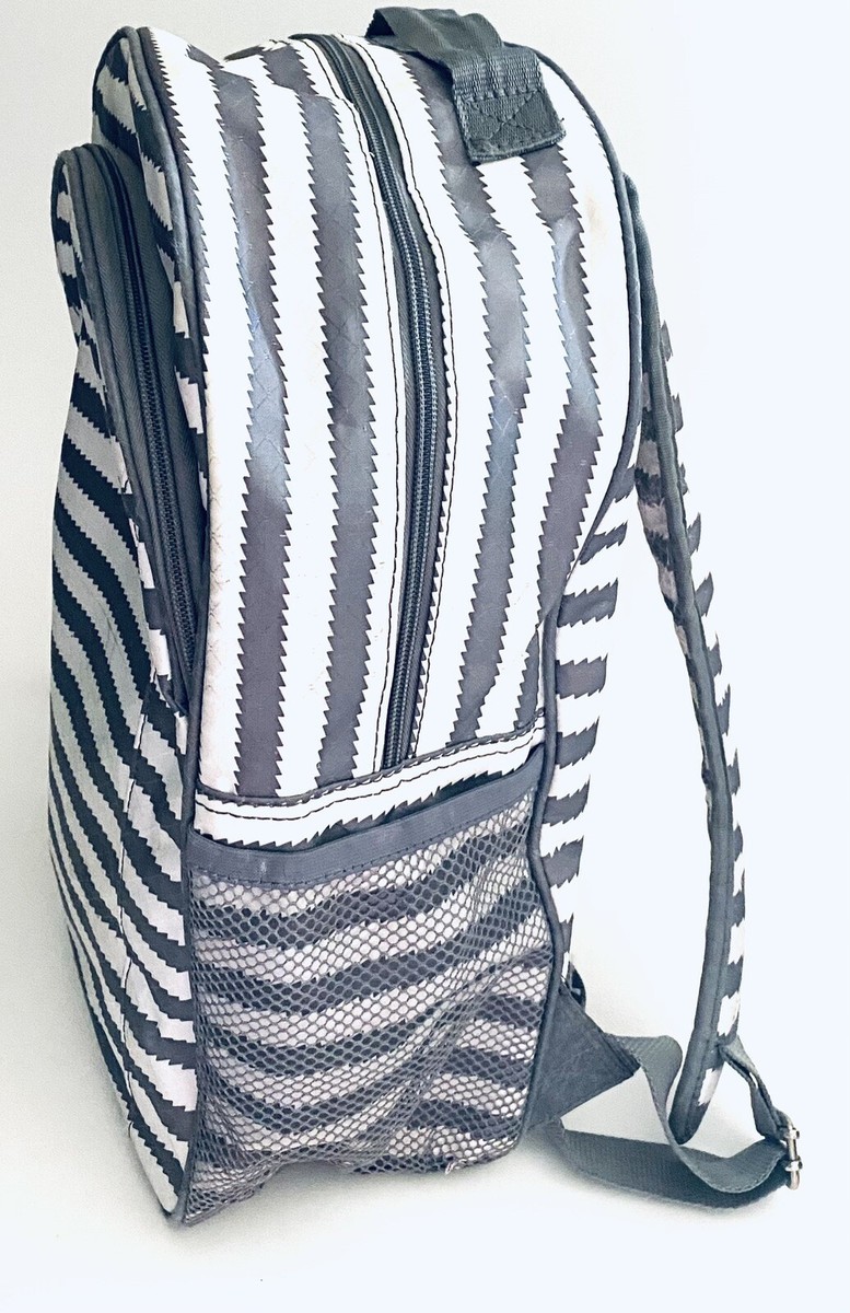 Thirty-One Gray Wave Backpack Gray White Striped 31 | eBay display picture 1