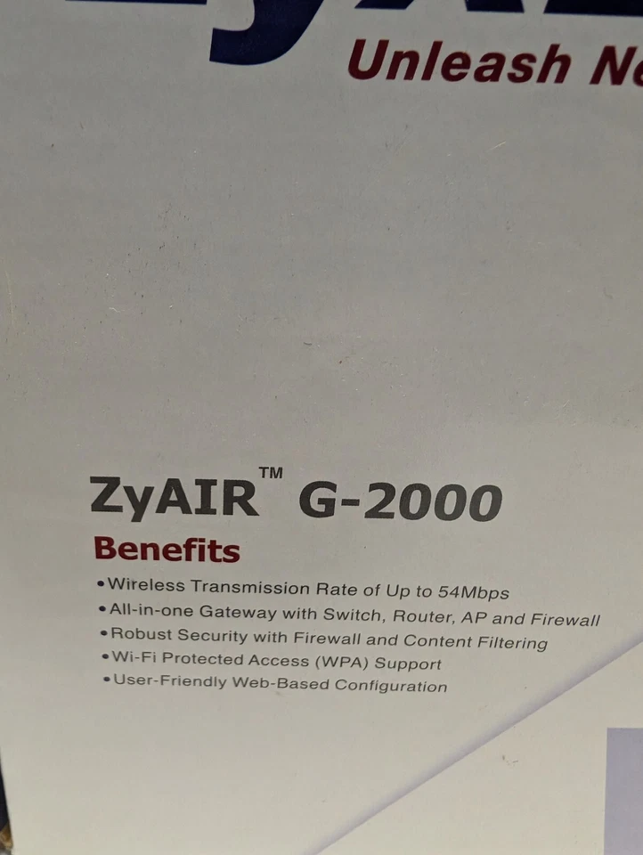 SEALED NEW ZyXEL Zyair G-2000 Plus 54 Mbps 4-port 10/100 Router Wireless - Image 3 of 4