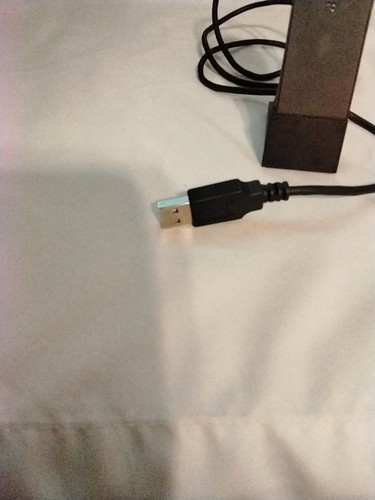 NETGEAR (A6200) AC1200 DWUPASMOWY GIGABITOWY ADAPTER USB WIFI + STACJA DOKUJĄCA/KOŁYSKA BIURKOWA - Zdjęcie 3 z 6