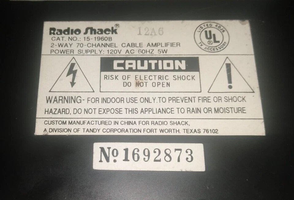 Radio Shack 2-Way 70-Channel Cable TV Amplifier 15-1960B - Image 4 of 4