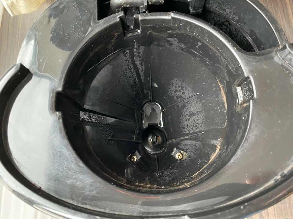 Gevalia Kaffe CM500 Programmable 12-cup Automatic Coffee Maker Stainless Black - Image 3 of 4