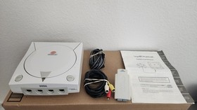 Sega Dreamcast Console Non-Functional With Box. Not Tested