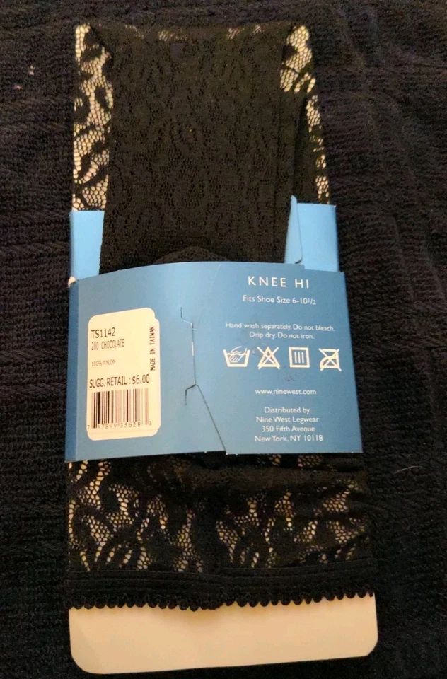 Calcetines negros de encaje Nine West para mujer hasta la rodilla/altos/negro chocolate talla 6-10,5 Foto 3 de 4
