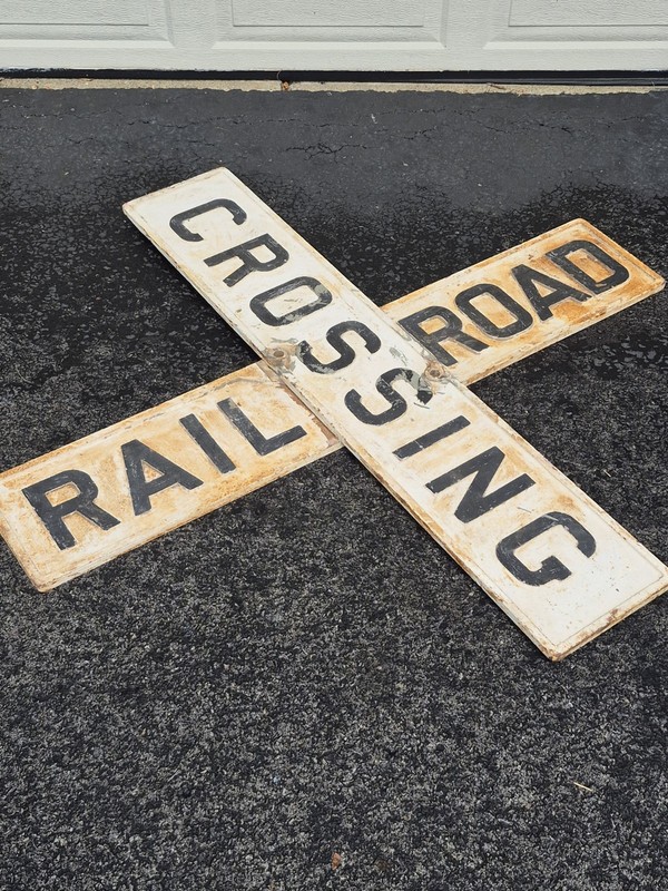 Railroad Cast Iron Crossing Sign Very Good Condition Double-sided