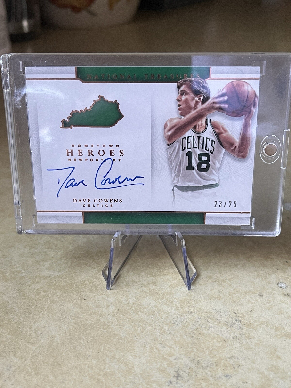 2016-17 Panini National Treasures Hometown Hero's Dave Cowens /25