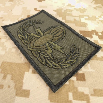 Patch Brodé Tactique EOD (Explosive Ordnance Disposal) - Velcro Crochet - 8,5x5 Cm - Pour Uniforme, Airsoft, Fan - 11