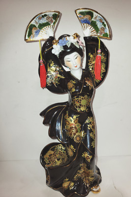 17'' Ceramic Japanese Dancing Geisha Figurine Floral Black w/ Gold Kimono 2 Fans