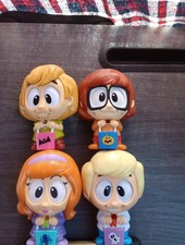 scooby-doo figures Hana Barbara Toys Fred , Daphne,Shaggy, Velma Not Scooby