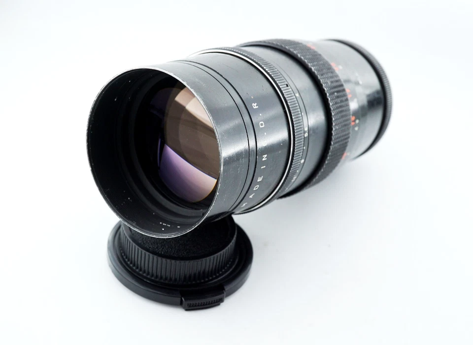 Vintage black MC PENTACON 4/200mm M42 mount nice telephoto portrait lens - Image 2 of 4