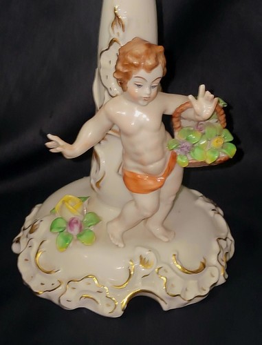 PAIR of ANTIQUE CAPODIMONTE CANDLE HOLDERS CANDELABRAS 2 LIGHT CHERUBS - Picture 5 of 12