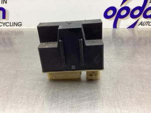 Relais für Kühlerlüfternachlauf Peugeot Partner II Kasten  9652021180 P22356022