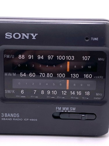 Radio portatile tascabile tascabile vintage Sony 3 bande ICF-490S testata - Foto 7 di 15