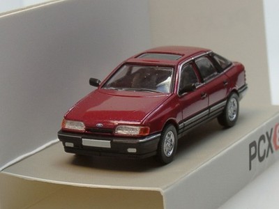 Premium Ford Scorpio, 1985, dunkel-rot met.  - PCX 870458 - 1:87
