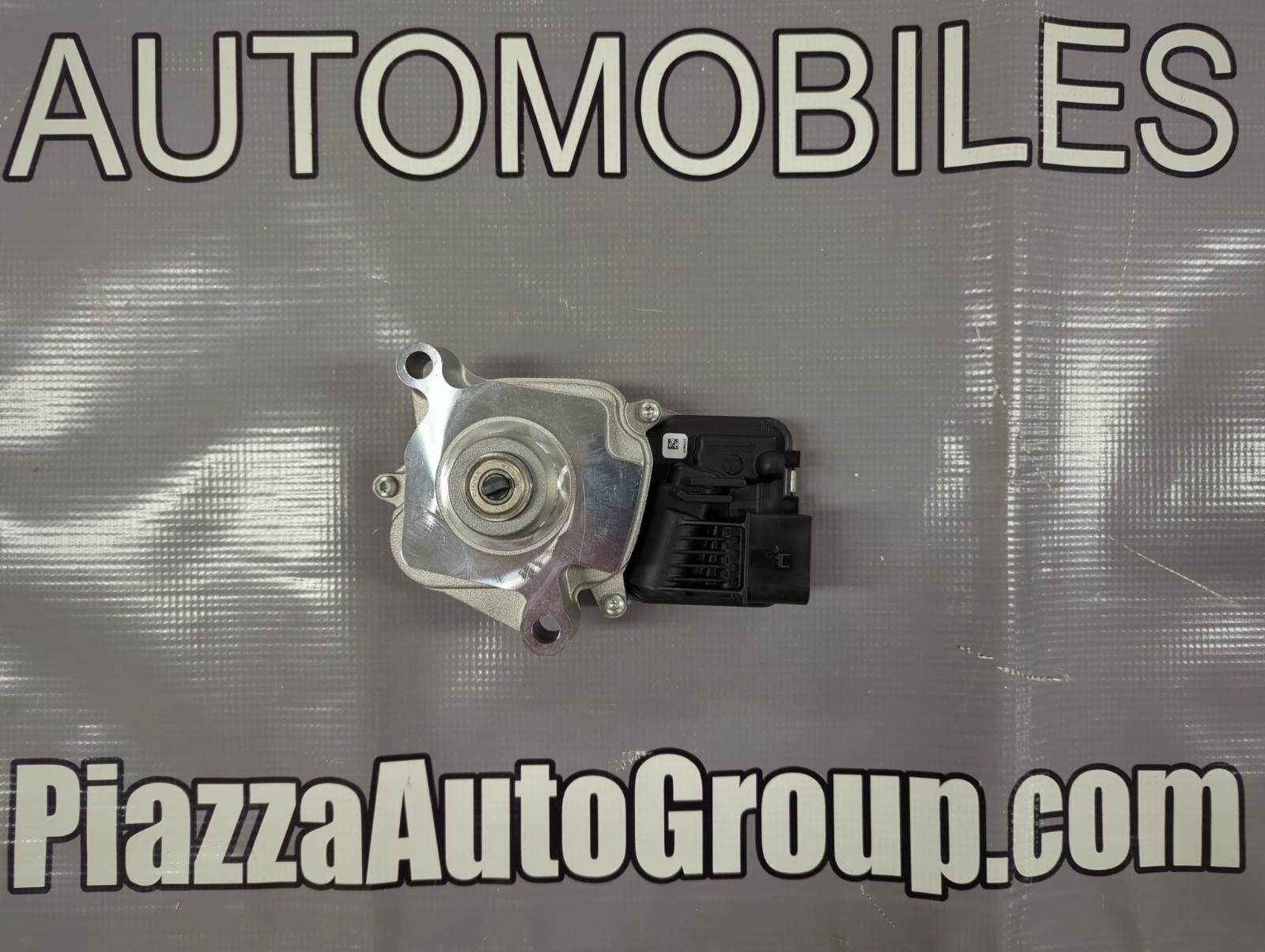 OEM Maserati Power Takeoff Control (TC) ECU, Levante 4WD 17-20, 670105823