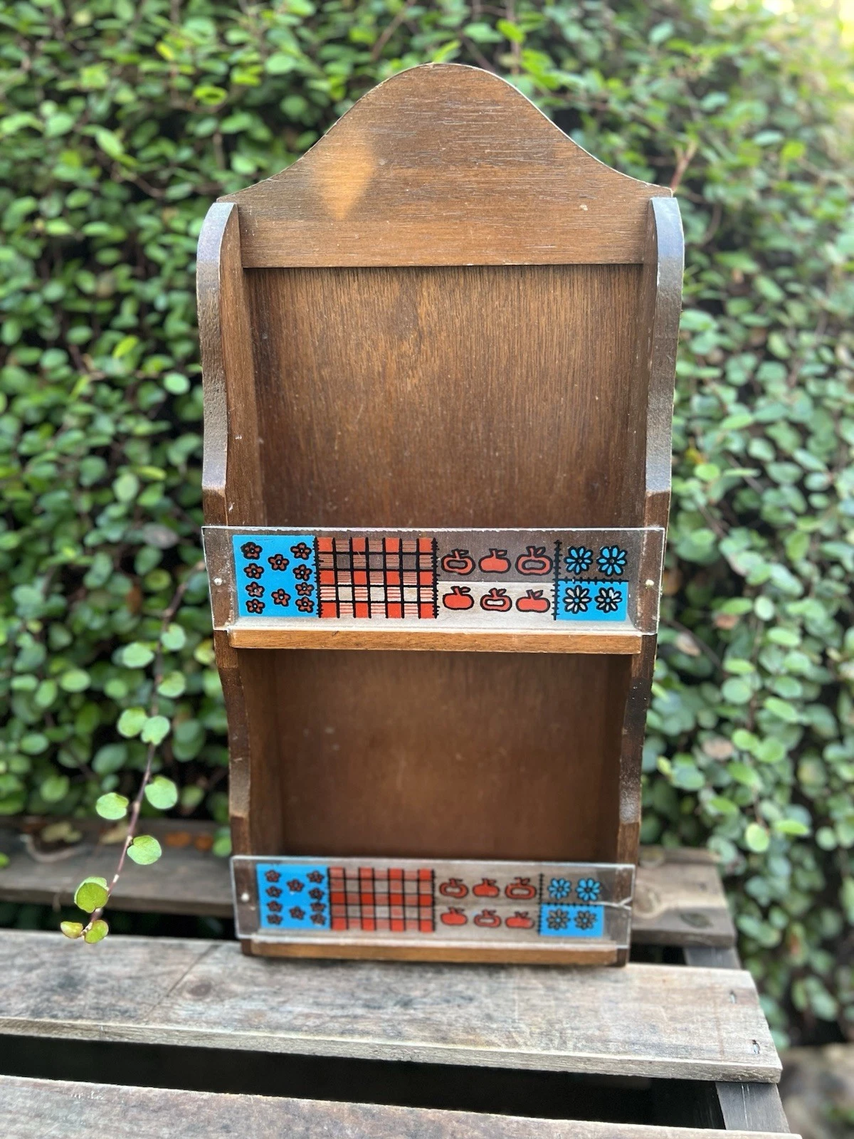 VTG MCM Wood Wall Spice Rack w Lucite Panels Geometric 60s 70s Retro
Opens in a new window or tab