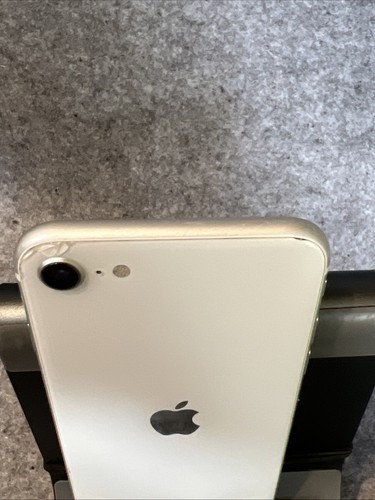 Apple 2020 iPhone SE (2nd generation) 64GB White Unlocked GSM+CDMA A2275 Works - Photo 12 sur 12