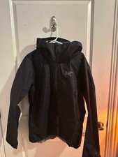 Arc'teryx Beta SL Jacket Men's Medium Black GORE-TEX - Worn Once, Excellent