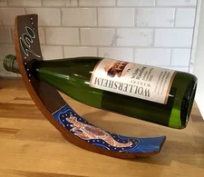 CURVED WOOD SINGLE WINE BOTTLE HOLDER BALANCING RACK- True Blue Gallery Kangaroo