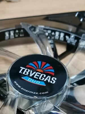 Enermax T.B.Vegas Magnet Bearing 12cm case fan, Detachable blade Blue/Red 36 LED