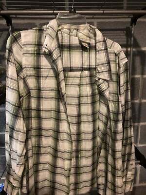Essentials by Maggie Women's L/S 7 Btn Collared Blouse Sz 18/20 Silver Sparkle