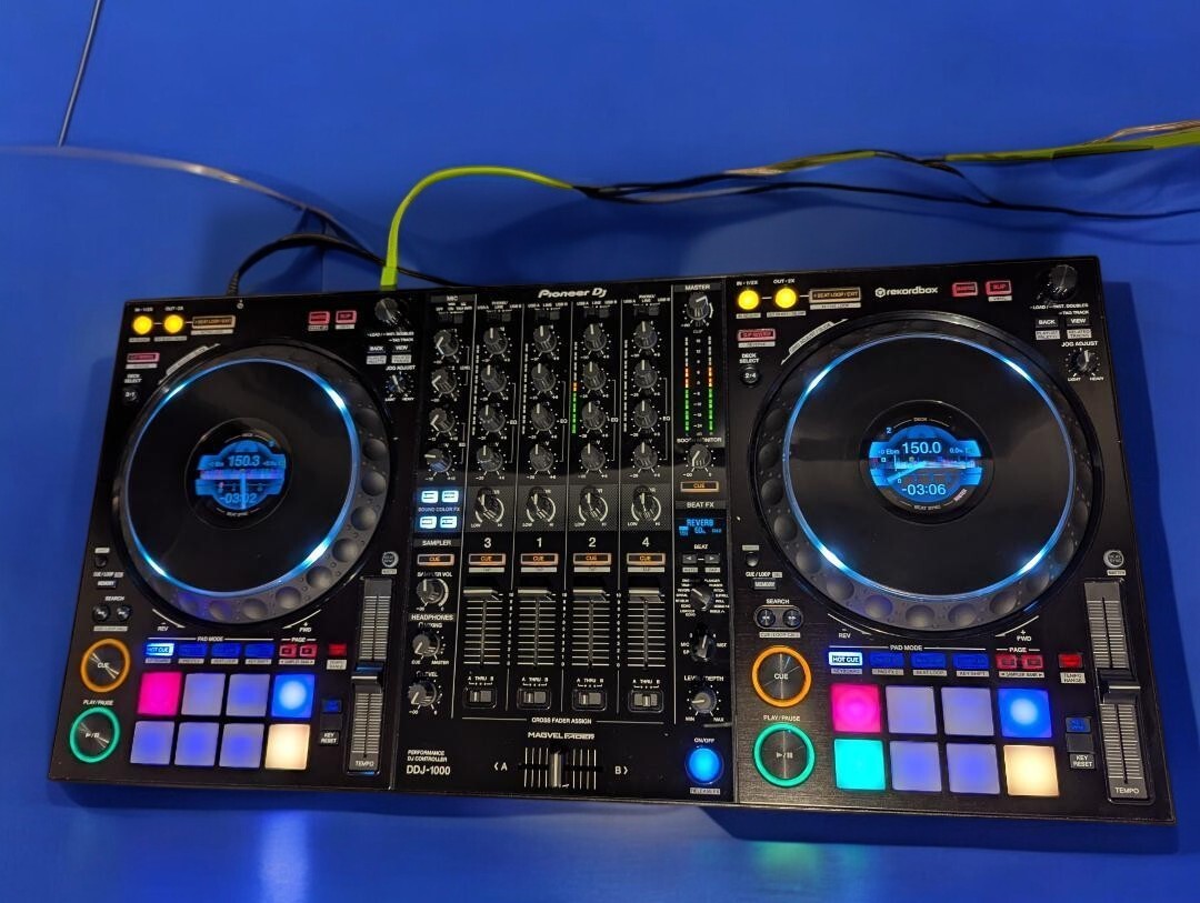 Pioneer DDJ-1000 DJ Controller Rekordbox 4 Channel Performance