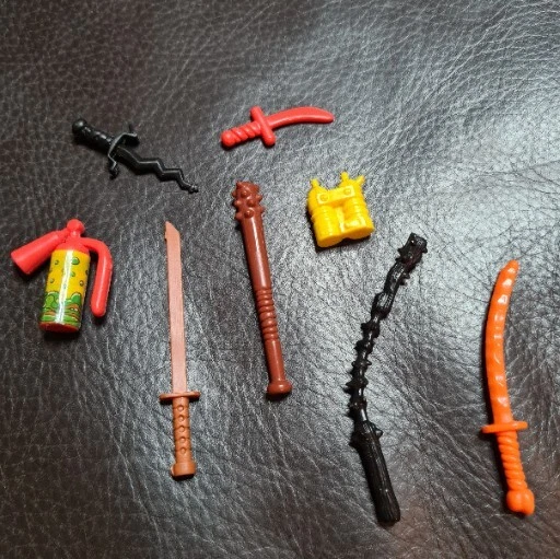 Teenage Mutant Ninja Turtles TMNT Weapons Replacement Lot Sword Sizzle Seltzer