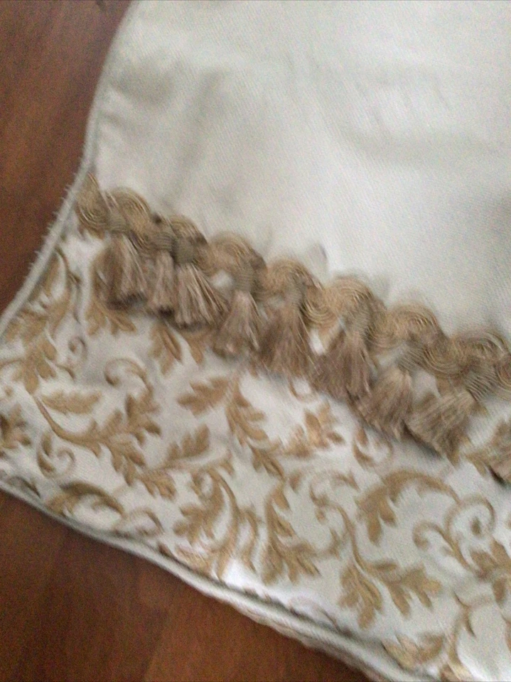 Funda Almohada Europea Croscill 26" X 26" Poliéster y Algodón, Nueva Foto 4 de 4