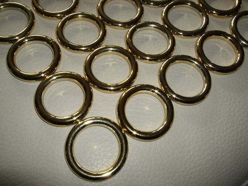 49 goldene Ringe - 5,5 cm / innen 3,5 cm im Nachlass gefunden - Bild 4 von 5