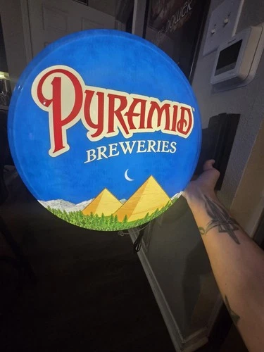 Pyramid brewery hefeweizen bar sign beer led neon globe vintage pub light