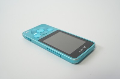 Sony Walkman NW-S784 Blue 8GB Bluetooth MP3 Player + Speaker Dock