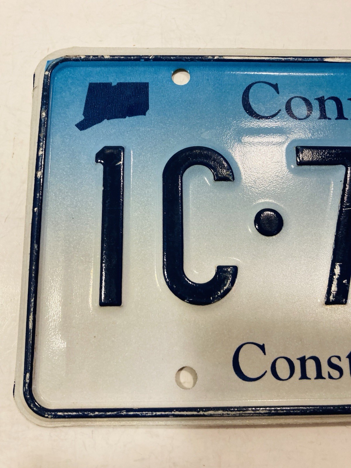 Connecticut Constitution State License Plate Expired Souvenir Art Decor