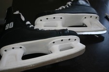 CCM Champion 90 Men's Ice Hockey Skates Size 9
