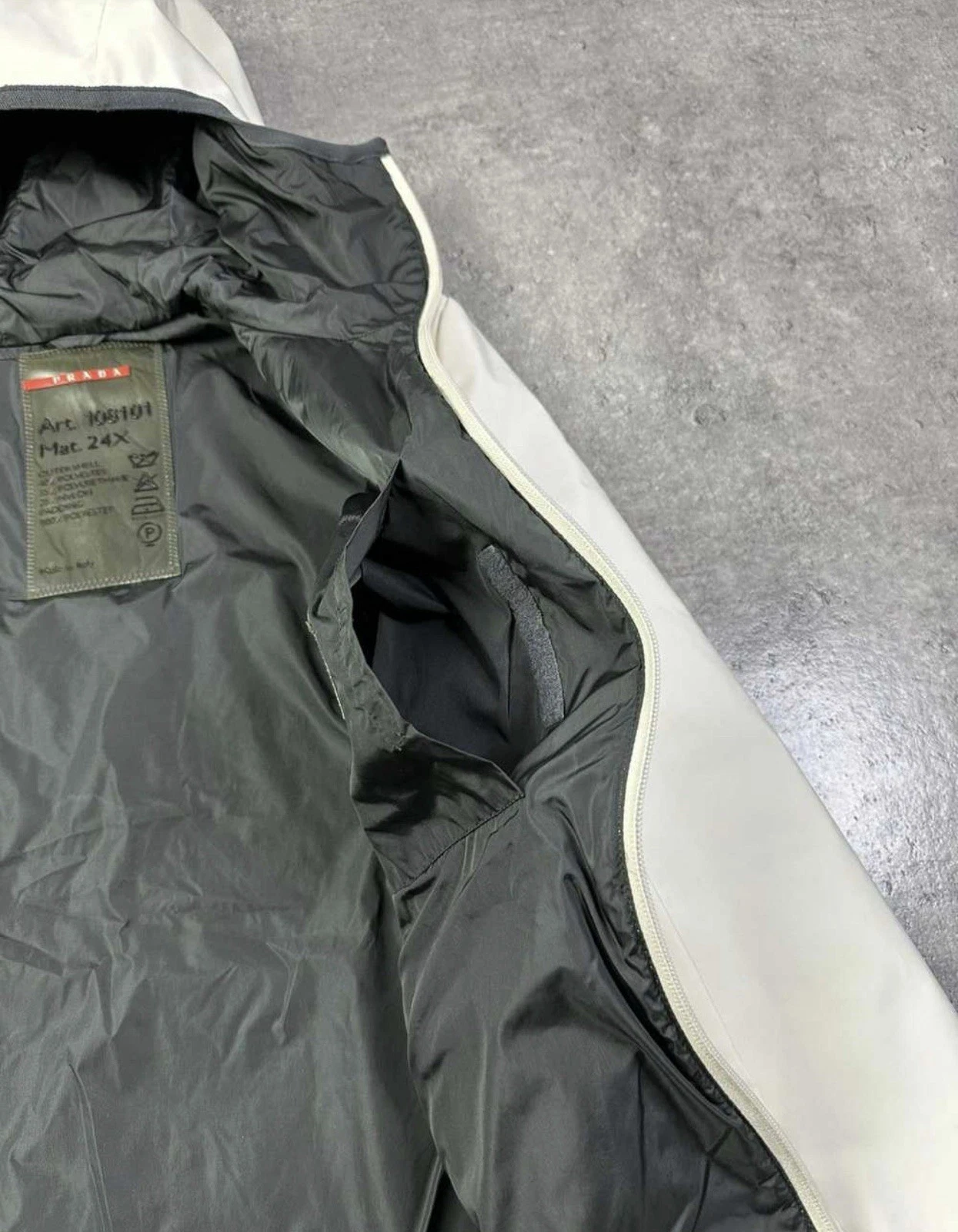 Giacca da sci Prada Iconic Balaclava taglia 42 donna