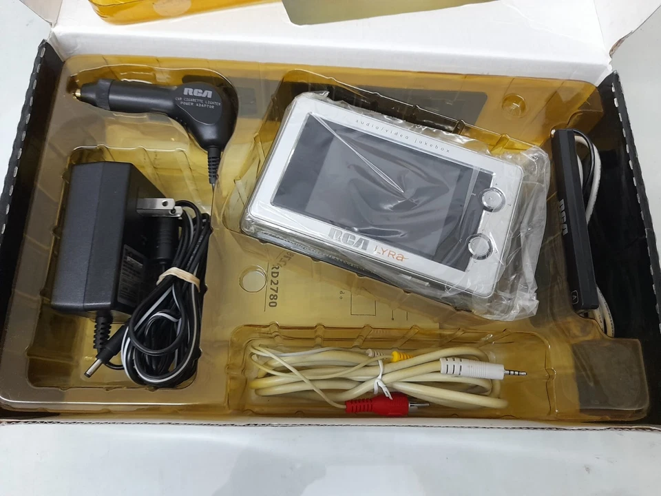 RCA Lyra RD2780 20gb Reproductor Multimedia Nuevo - Imagen 3 de 3